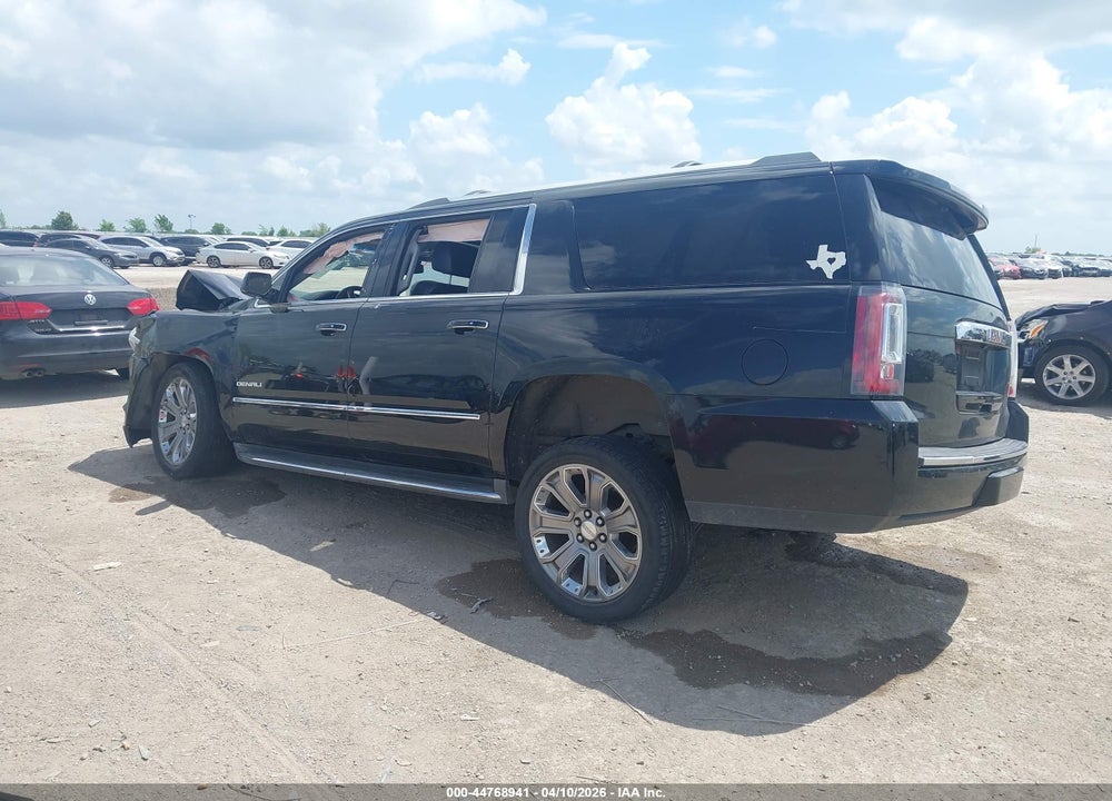 2015 GMC YUKON XL 1500 DENALI VIN: 1GKS2JKJ6FR638969