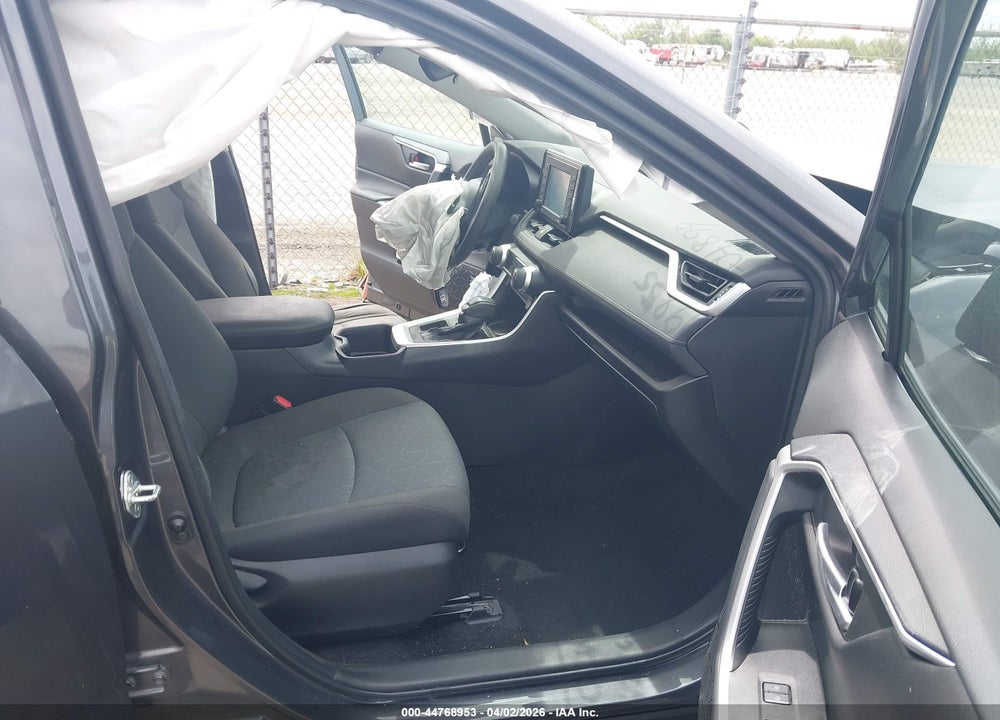 2022 TOYOTA RAV4 XLE VIN: 2T3W1RFV8NW204899