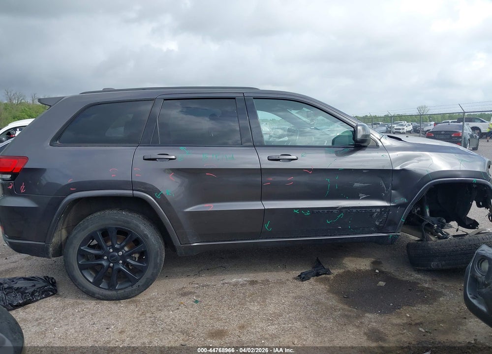 2018 JEEP GRAND CHEROKEE ALTITUDE 4X4 VIN: 1C4RJFAG2JC453796
