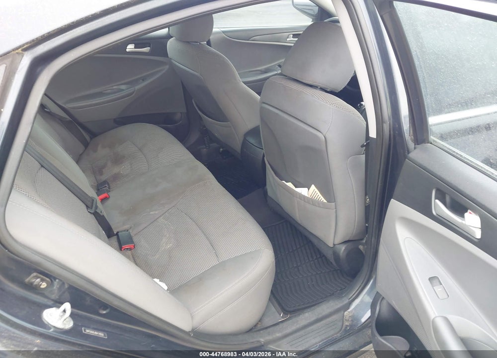 2011 HYUNDAI SONATA GLS VIN: 5NPEB4AC4BH178550