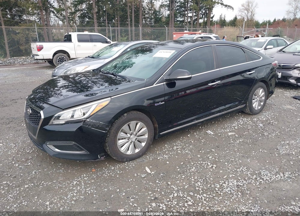 2017 HYUNDAI SONATA HYBRID SE VIN: KMHE24L13HA051635