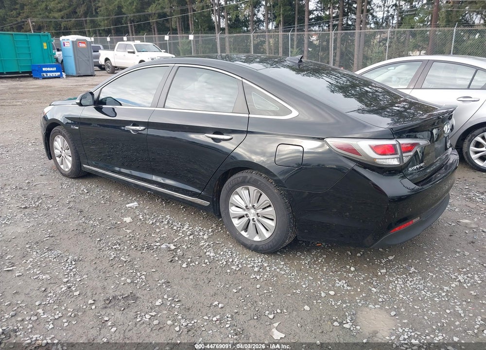 2017 HYUNDAI SONATA HYBRID SE VIN: KMHE24L13HA051635