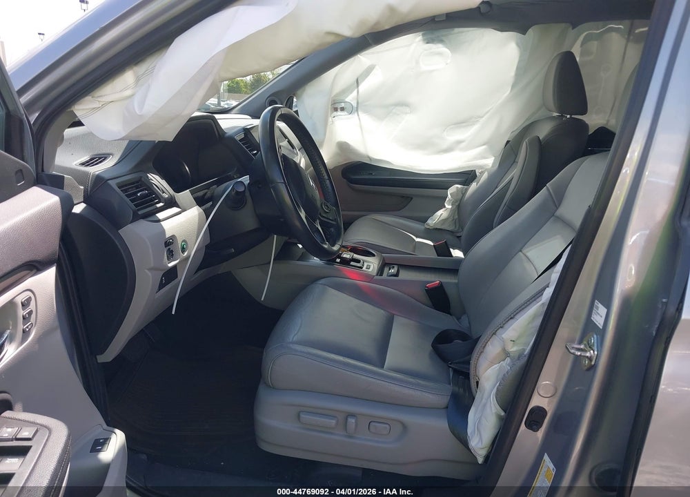 2019 HONDA PILOT EX-L VIN: 5FNYF5H59KB016409