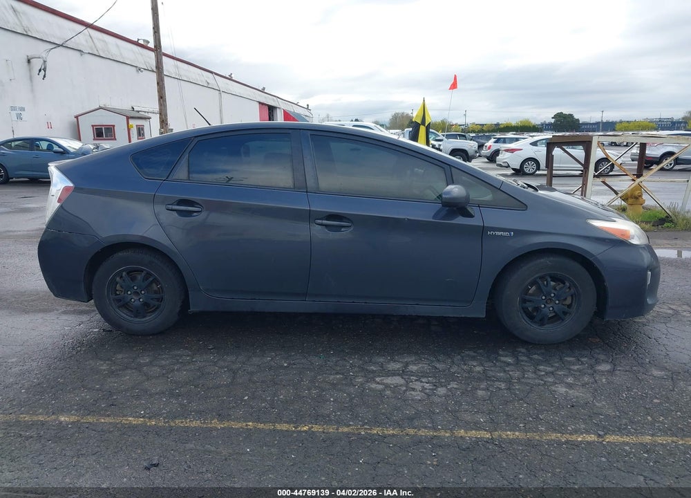 2015 TOYOTA PRIUS THREE VIN: JTDKN3DU0F0410556