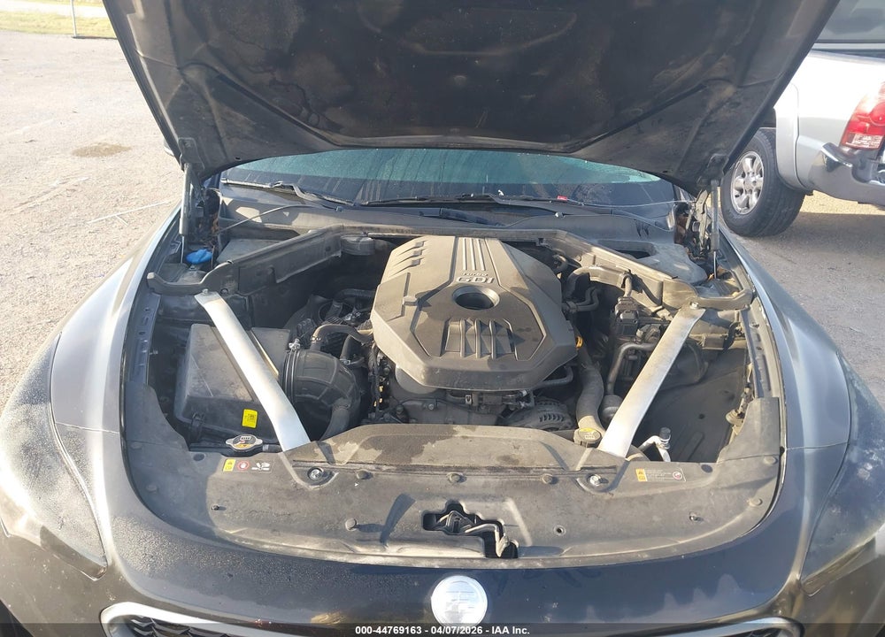2019 KIA STINGER VIN: KNAE15LA8K6052526
