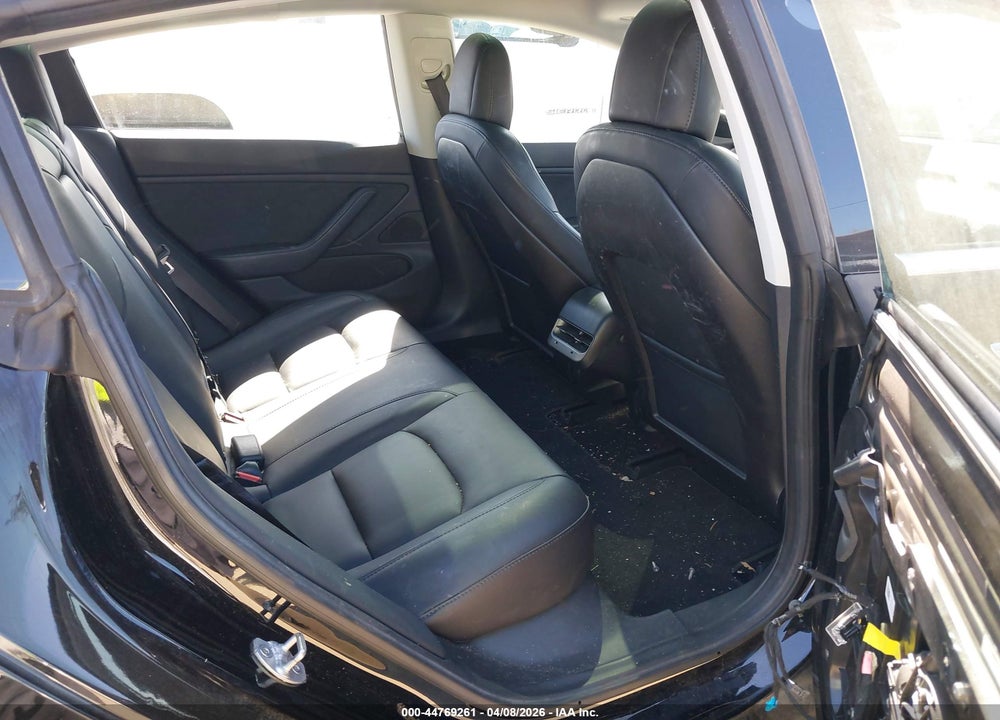 2018 TESLA MODEL 3 LONG RANGE/PERFORMANCE VIN: 5YJ3E1EB8JF071285