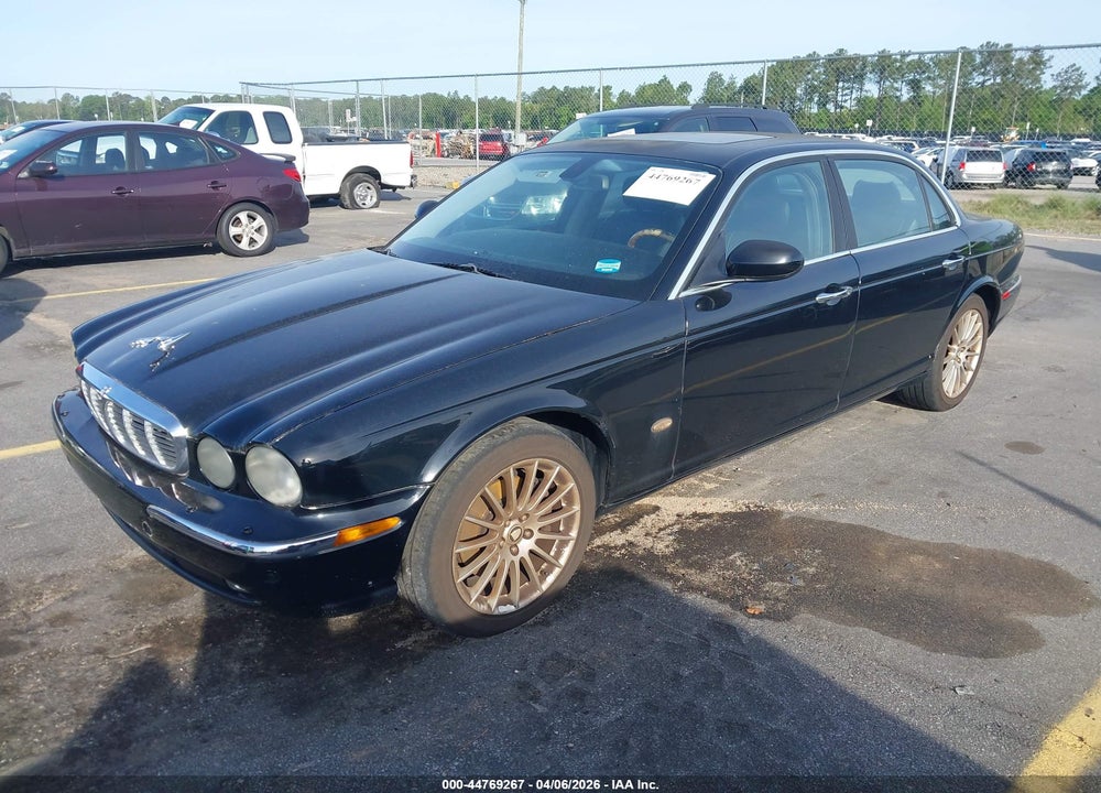 2007 JAGUAR XJ XJ8 L VIN: SAJWA79B67SH18398