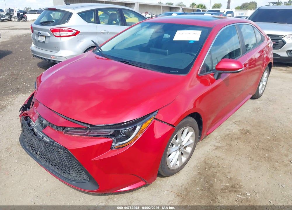 2020 TOYOTA COROLLA XLE VIN: 5YFFPRAE3LP053239