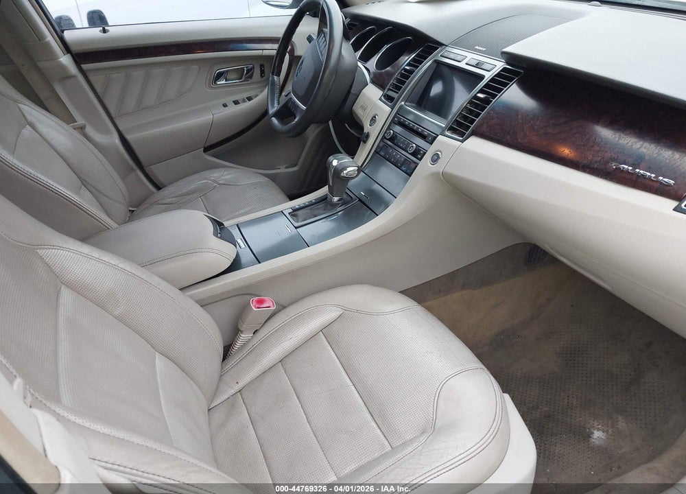 2011 FORD TAURUS LIMITED VIN: 1FAHP2JW3BG170852