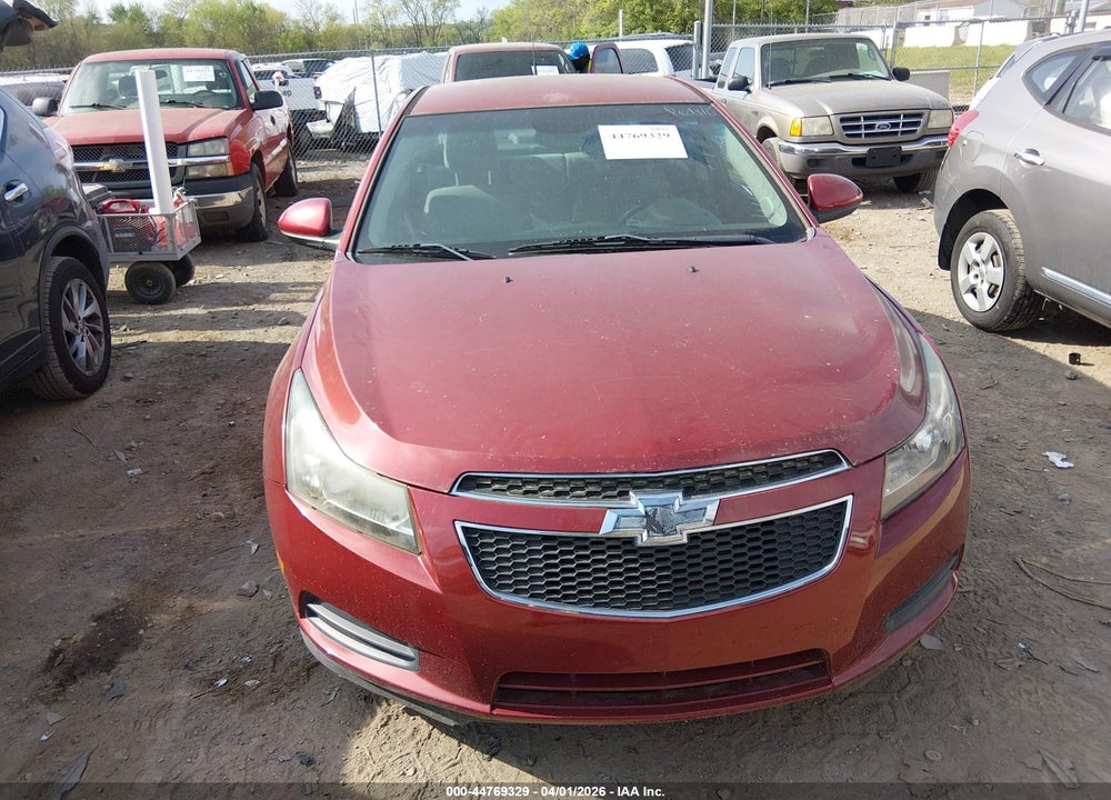 2014 CHEVROLET CRUZE 1LT AUTO VIN: 1G1PC5SB2E7235105