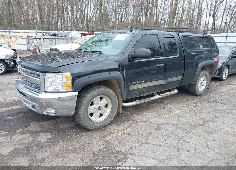 2013 CHEVROLET SILVERADO 1500 LT VIN: 1GCRKSE76DZ414565