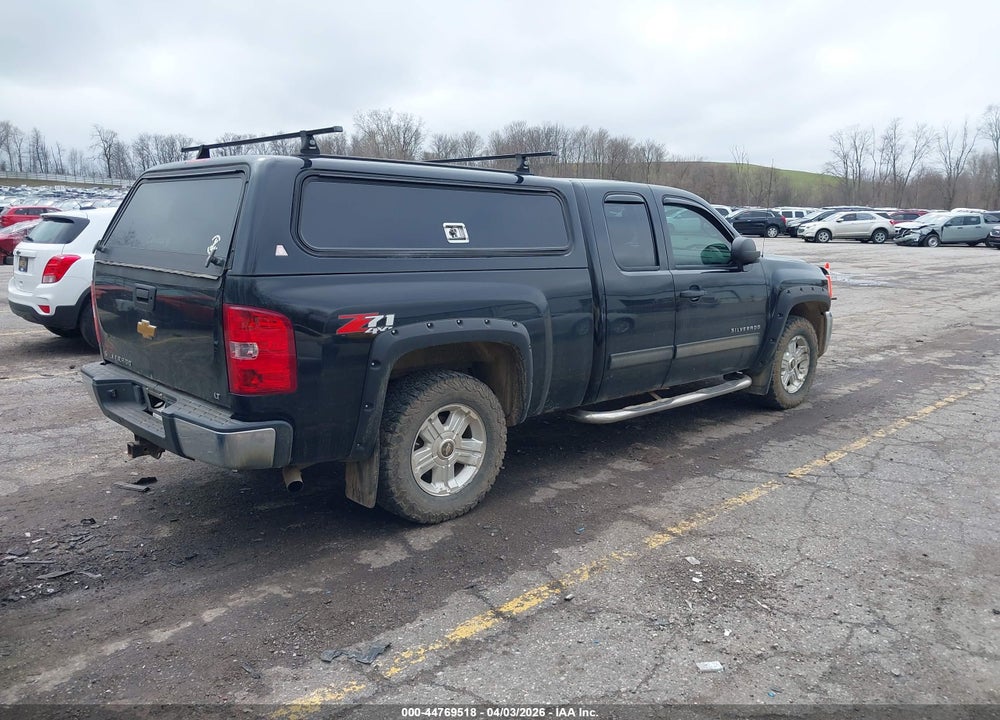 2013 CHEVROLET SILVERADO 1500 LT VIN: 1GCRKSE76DZ414565