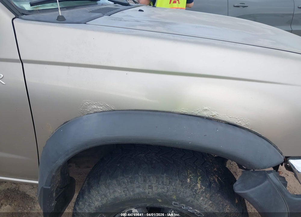 2000 NISSAN FRONTIER SE-V6/XE-V6 VIN: 1N6ED27Y0YC345456