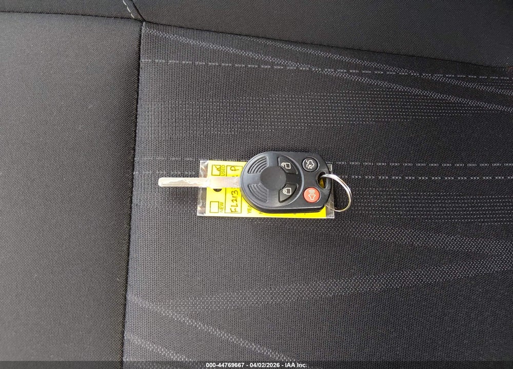 2015 FORD FOCUS VIN: 1FADP3K29FL213152
