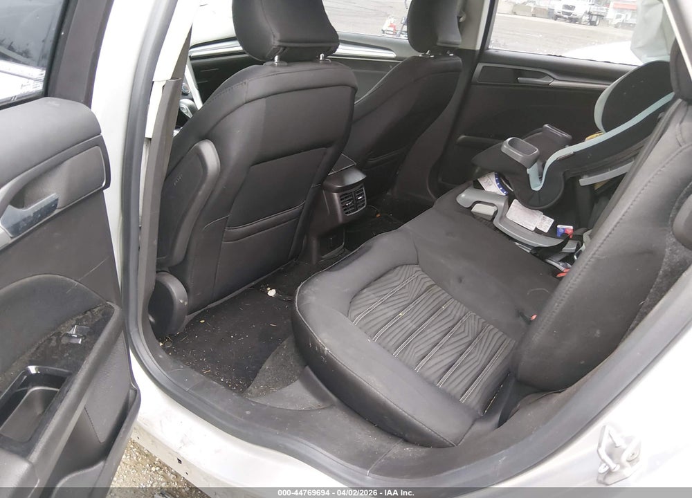 2016 FORD FUSION SE VIN: 3FA6P0H79GR357944