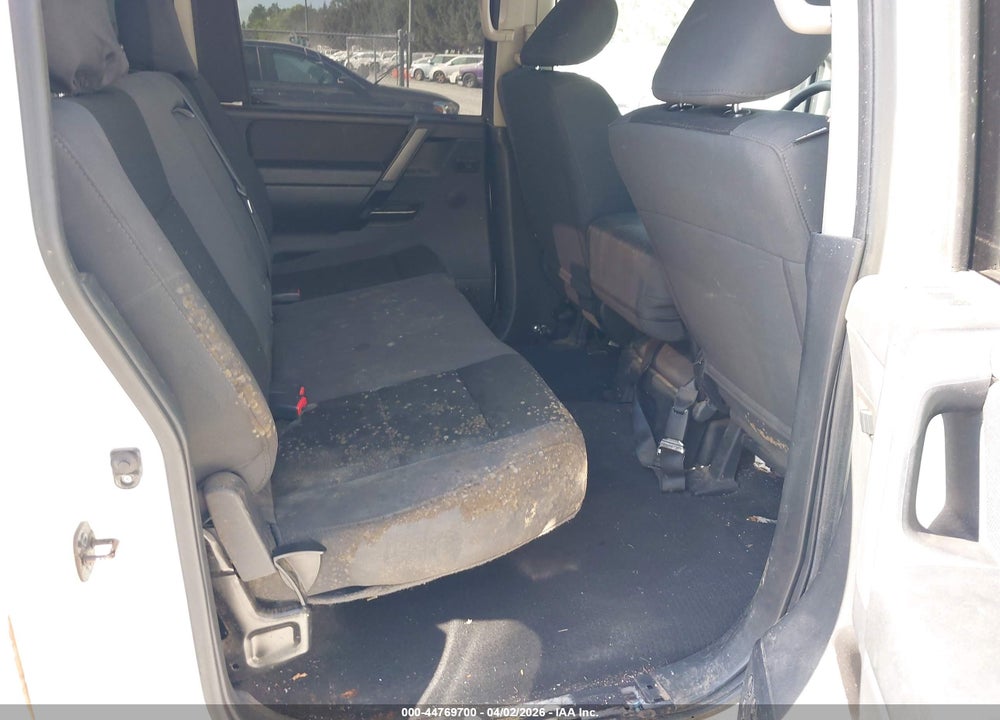 2010 NISSAN TITAN XE VIN: 1N6BA0EJ0AN312229