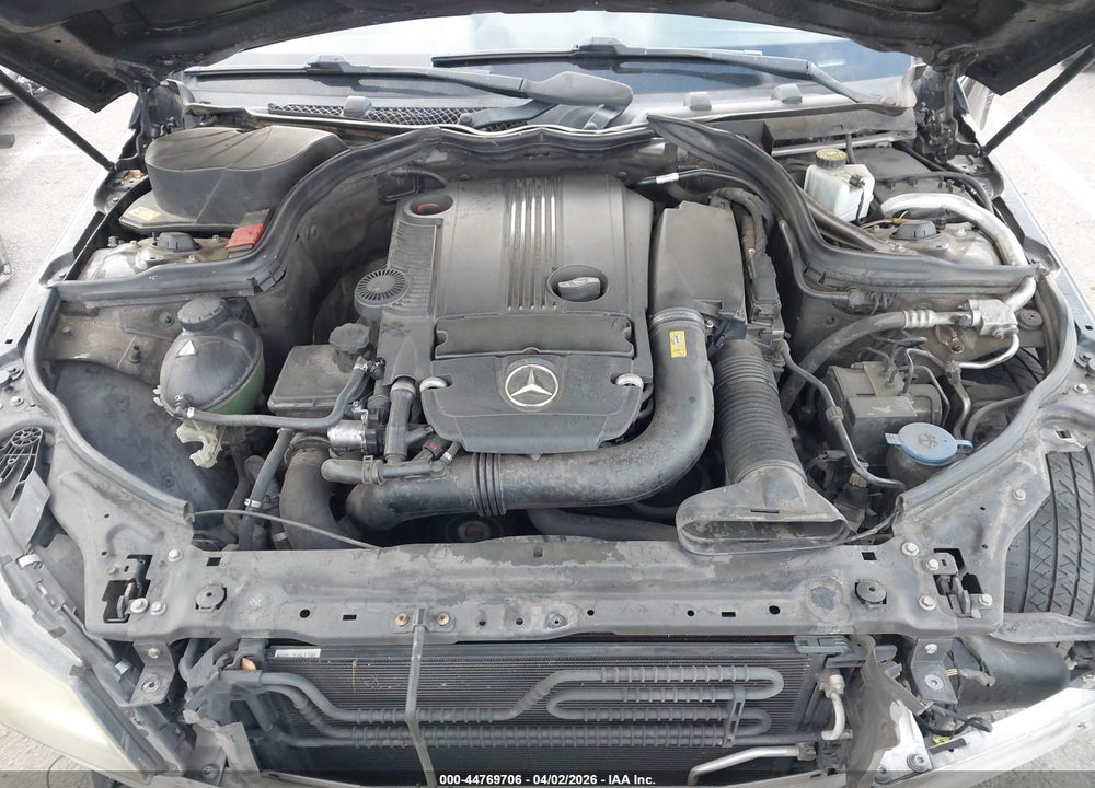 2014 MERCEDES-BENZ C 250 SPORT VIN: WDDGF4HB9EA968003