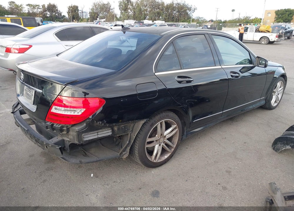 2014 MERCEDES-BENZ C 250 SPORT VIN: WDDGF4HB9EA968003
