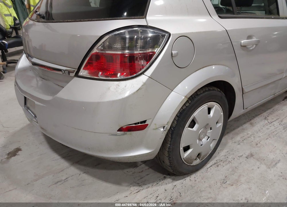 2008 SATURN ASTRA XE VIN: W08AR671885116789
