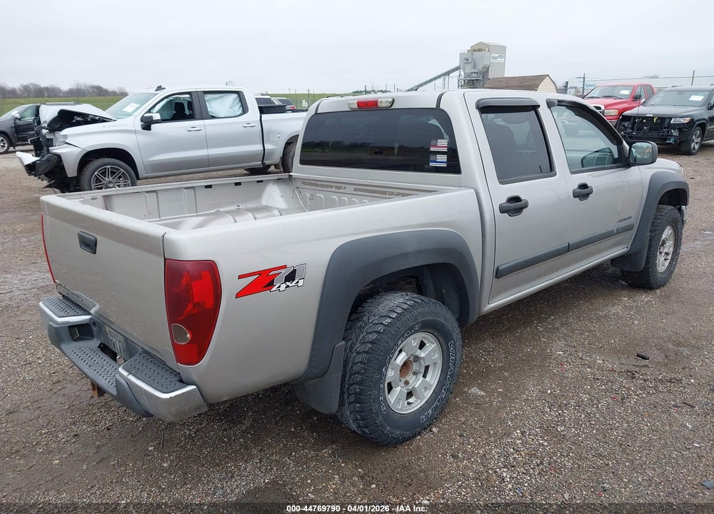 2005 CHEVROLET COLORADO LS VIN: 1GCDT136958192705