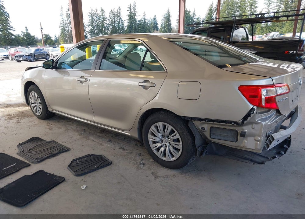 2014 TOYOTA CAMRY LE VIN: 4T1BF1FK7EU464212