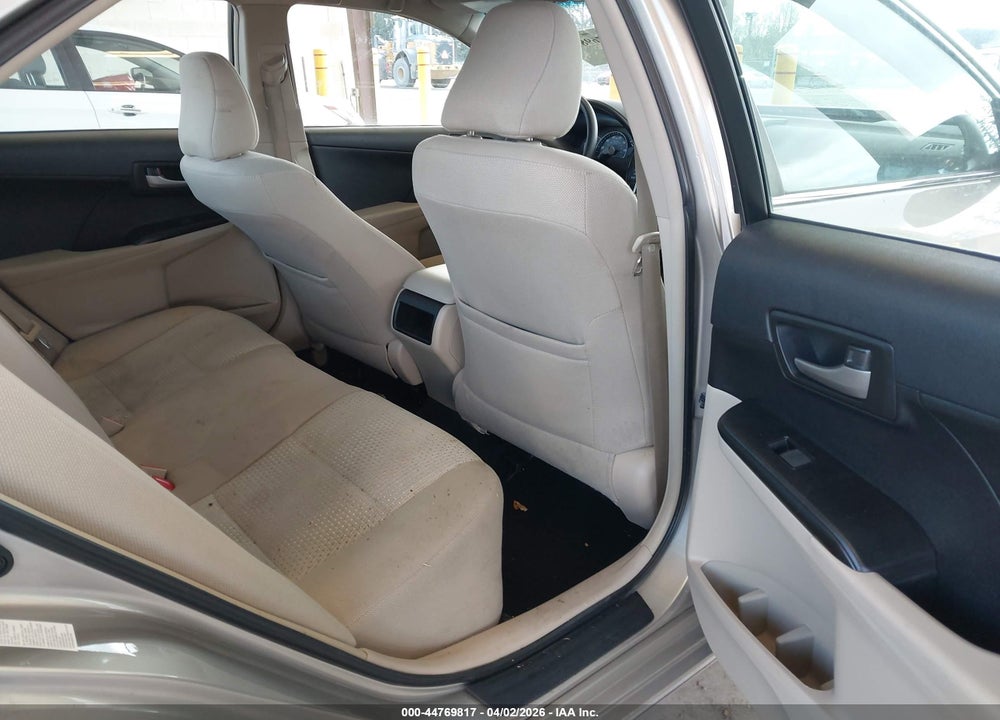 2014 TOYOTA CAMRY LE VIN: 4T1BF1FK7EU464212