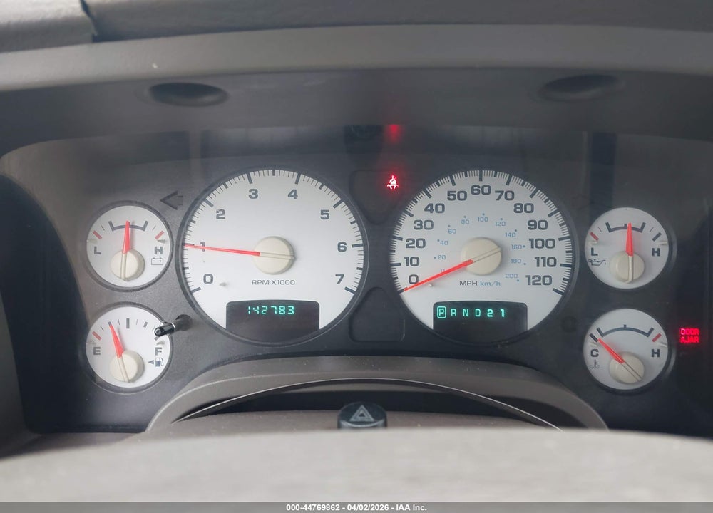 2002 DODGE RAM 1500 ST VIN: 1D7HU18N72S583127