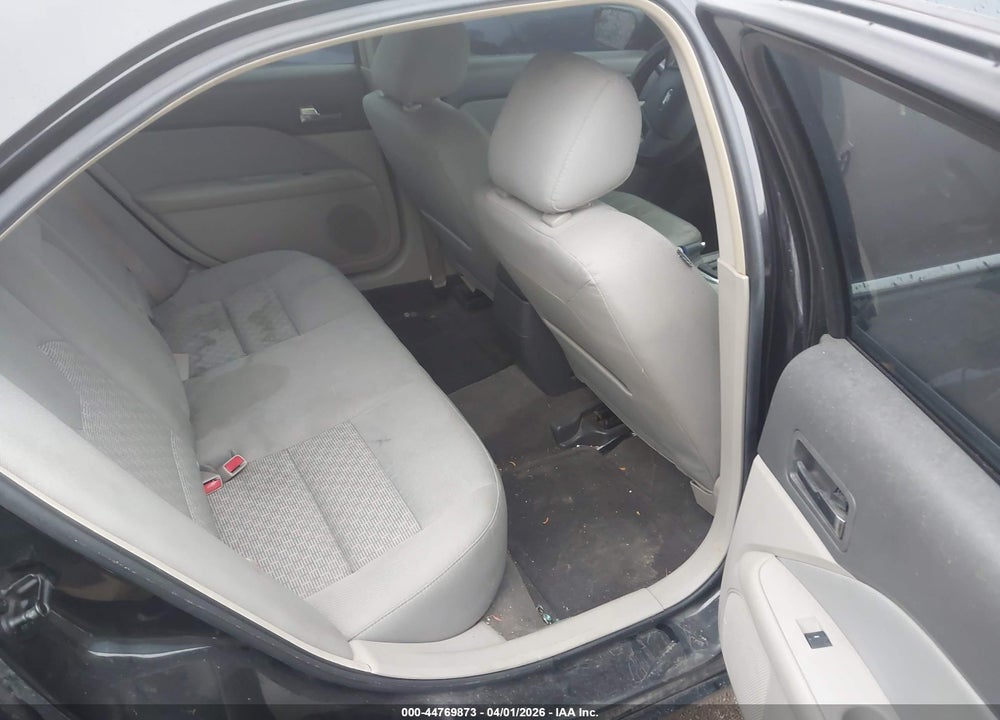 2011 FORD FUSION SE VIN: 3FAHP0HA5BR131624