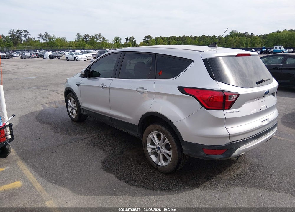 2019 FORD ESCAPE SE VIN: 1FMCU0G96KUB33570