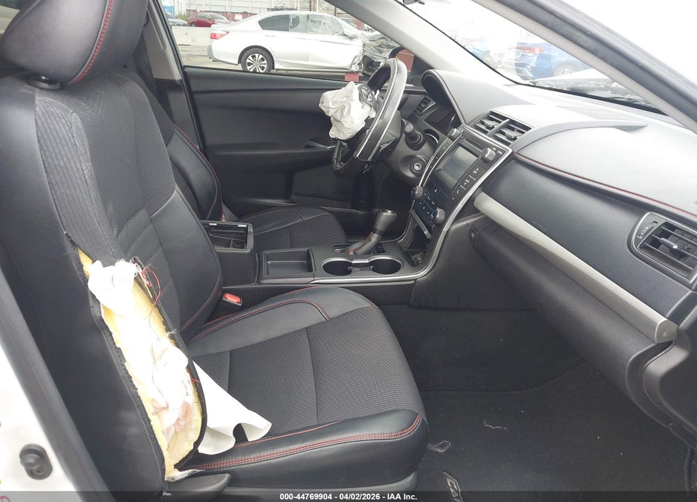 2016 TOYOTA CAMRY SE VIN: 4T1BF1FK6GU190259