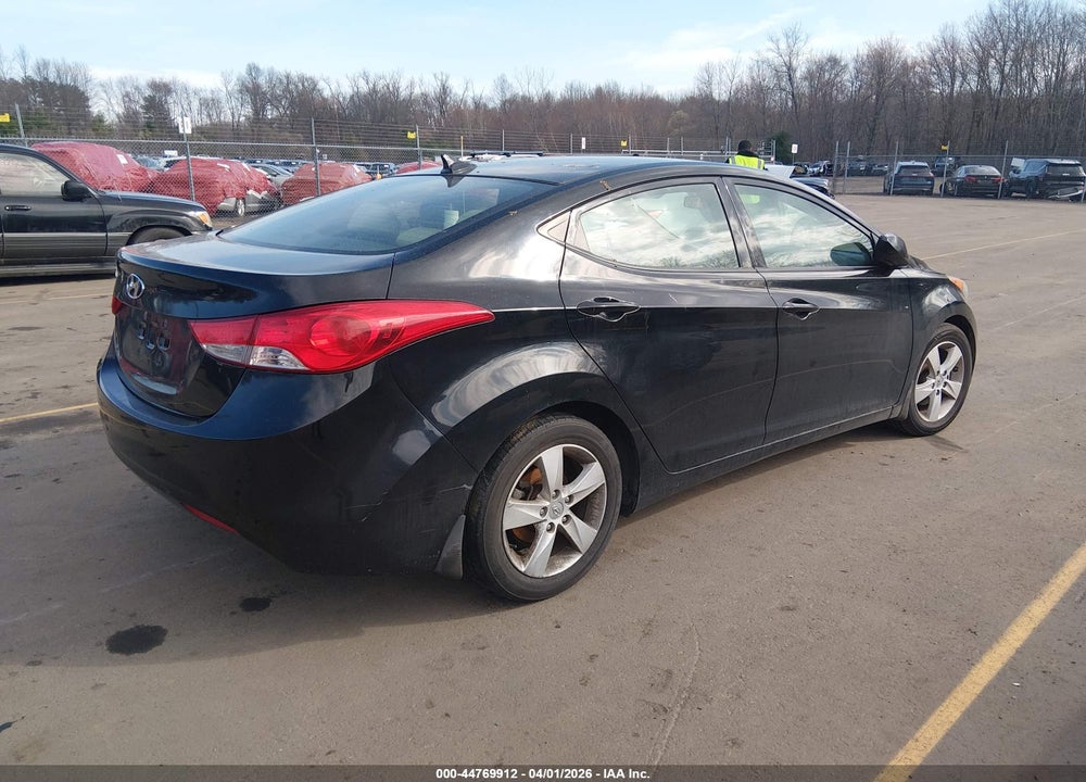2013 HYUNDAI ELANTRA GLS VIN: 5NPDH4AE8DH251790