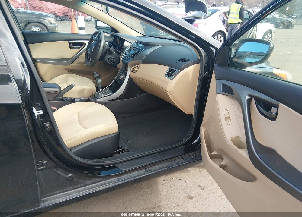 2013 HYUNDAI ELANTRA GLS VIN: 5NPDH4AE8DH251790