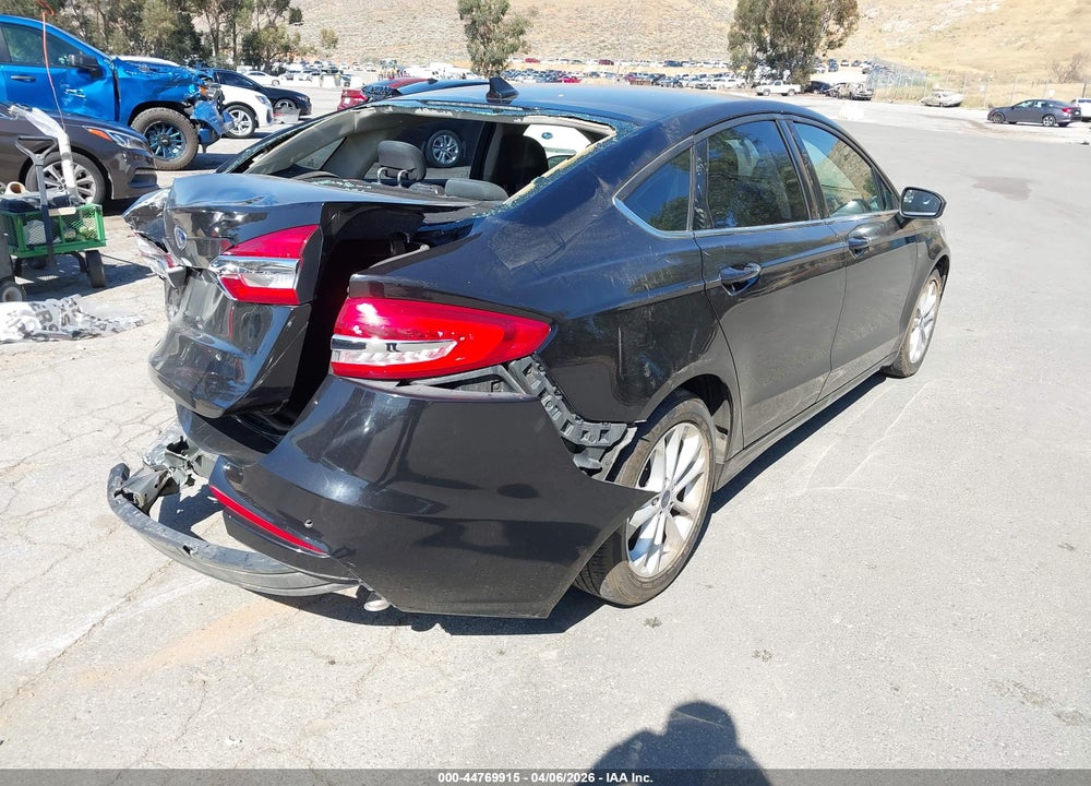 2020 FORD FUSION SE VIN: 3FA6P0H70LR238724
