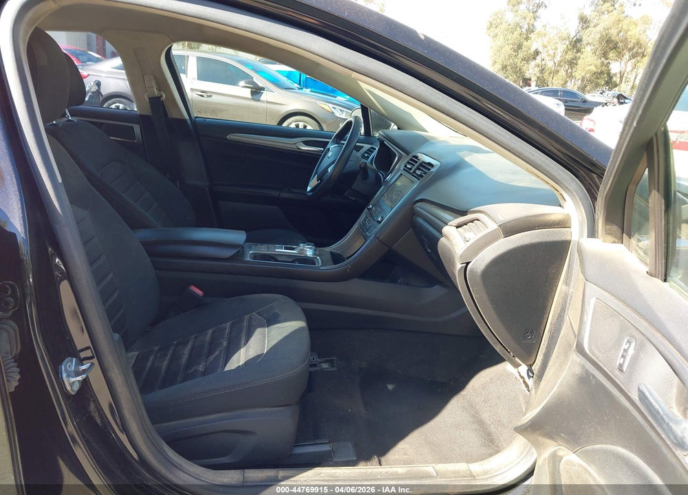 2020 FORD FUSION SE VIN: 3FA6P0H70LR238724