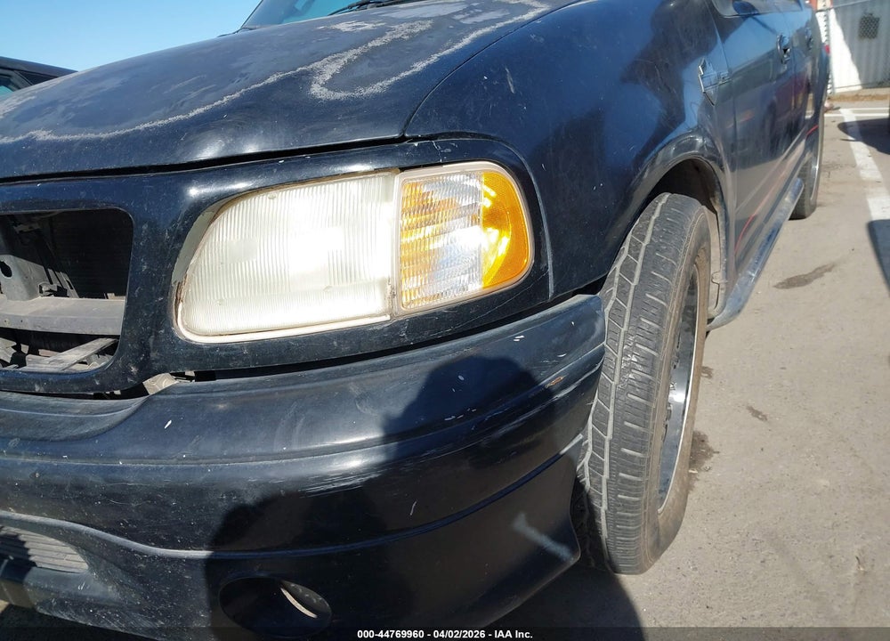 2001 FORD F-150 HARLEY-DAVIDSON EDITION/KING RANCH EDITION/LARIAT/XLT VIN: 1FTRW07L01KC05152