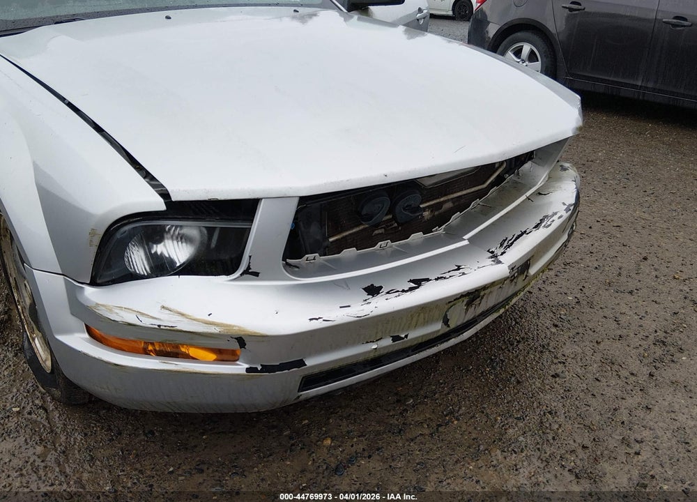 2006 FORD MUSTANG V6 VIN: 1ZVHT80N765227571