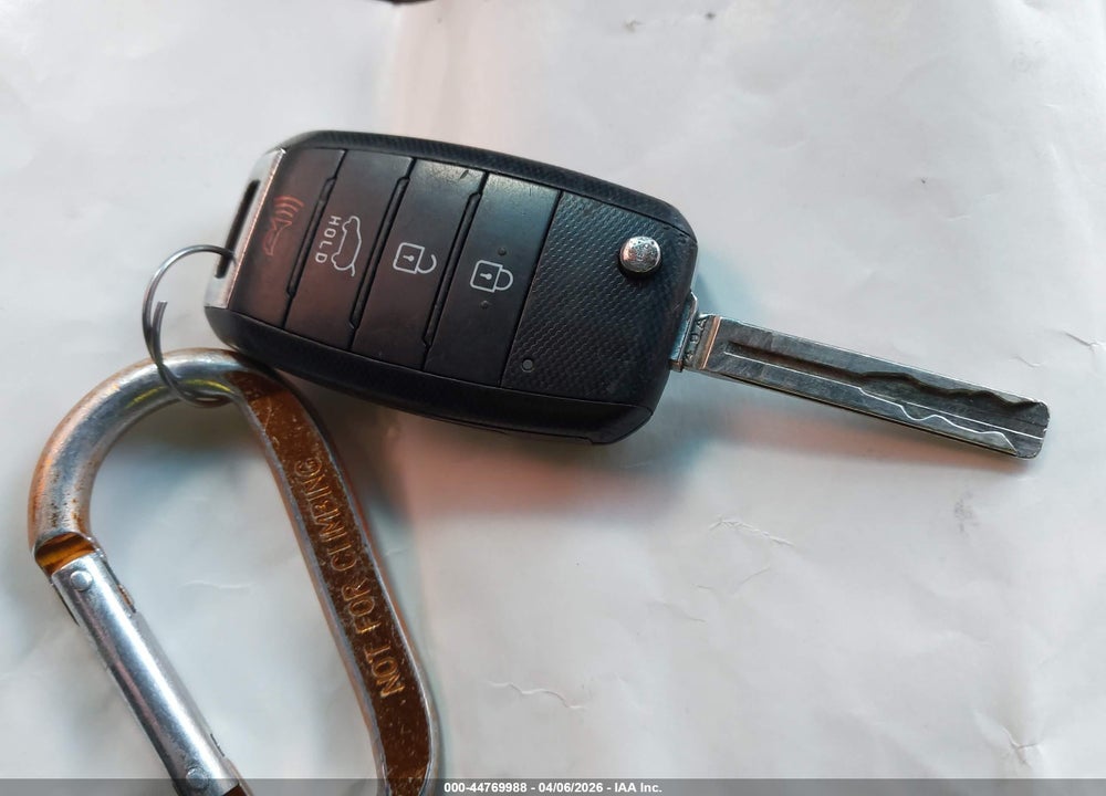 2014 KIA SOUL VIN: KNDJN2A29E7746365
