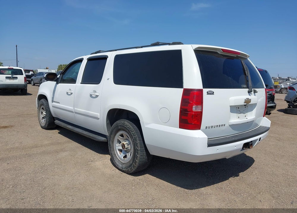 2007 CHEVROLET SUBURBAN 1500 LT VIN: 1GNFC16J87R217400