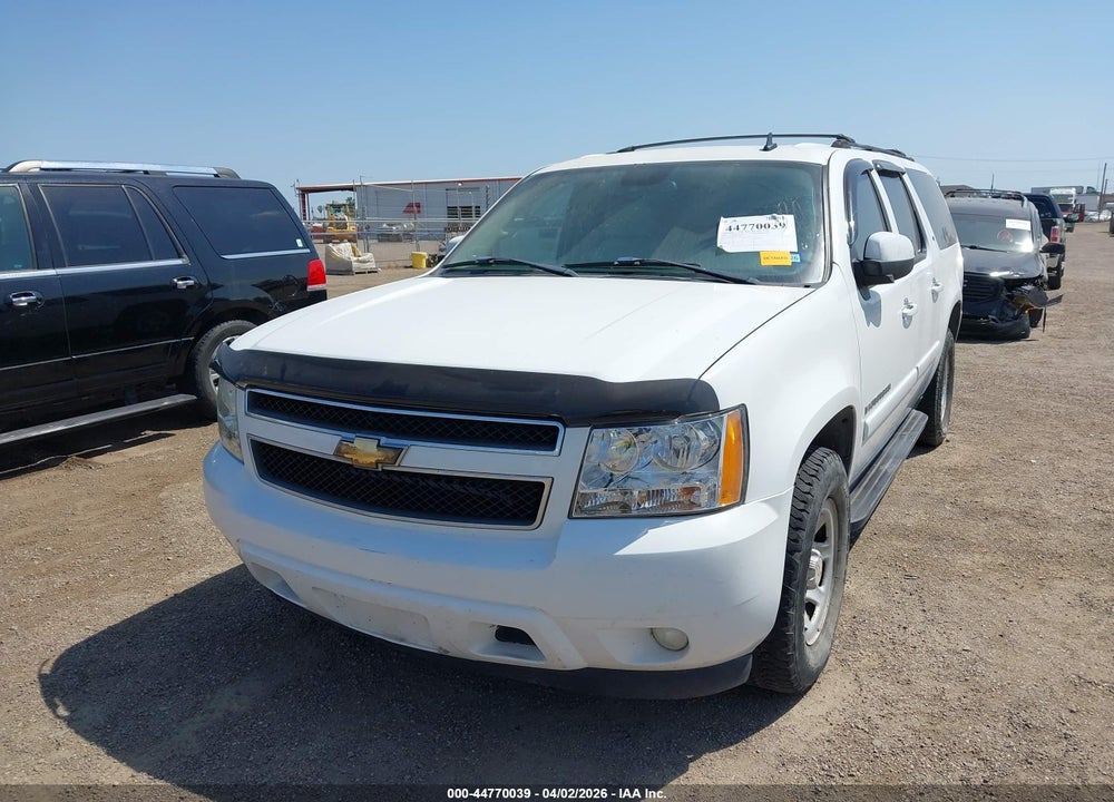 2007 CHEVROLET SUBURBAN 1500 LT VIN: 1GNFC16J87R217400