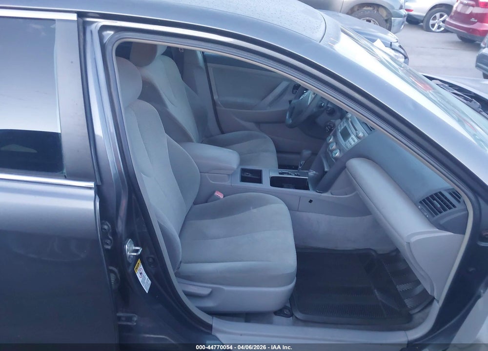 2007 TOYOTA CAMRY LE VIN: 4T1BE46K57U019572