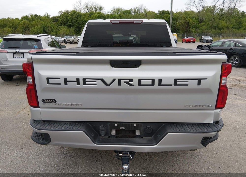 2021 CHEVROLET SILVERADO 1500 2WD  SHORT BED CUSTOM VIN: 3GCPWBEK4MG220049