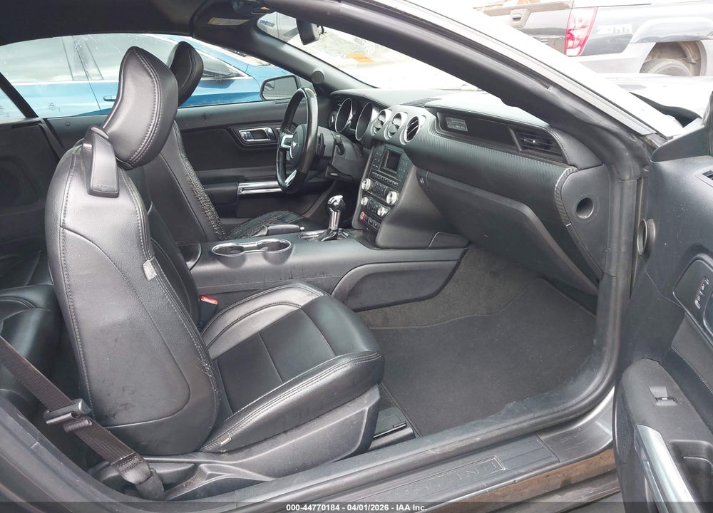2015 FORD MUSTANG V6 VIN: 1FATP8EM7F5380006