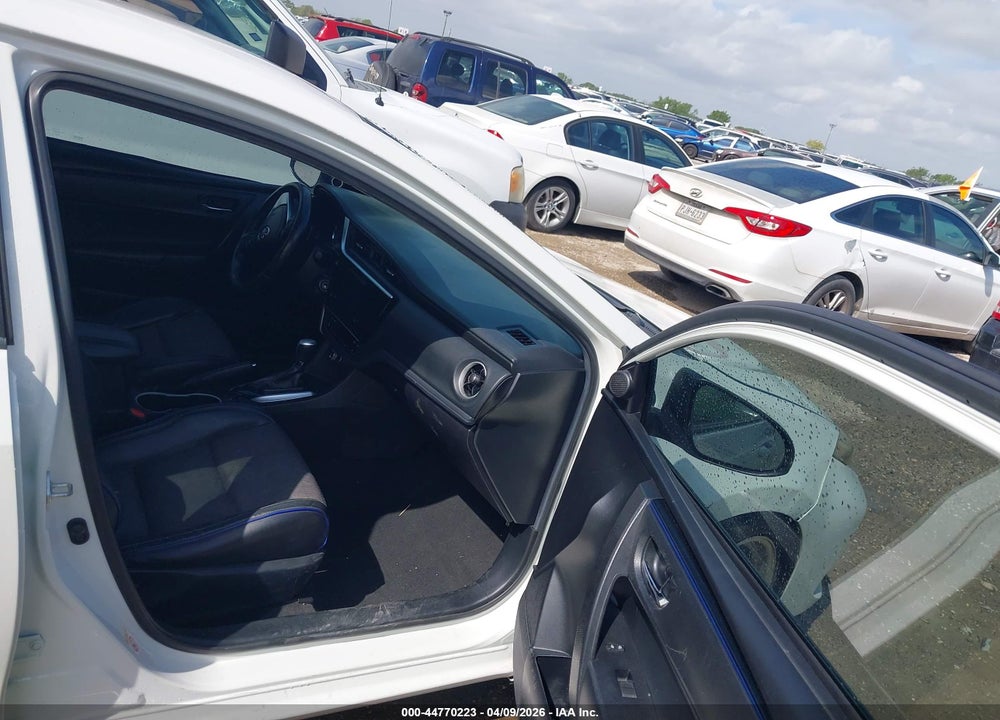 2019 TOYOTA COROLLA SE VIN: 5YFBURHE2KP925566