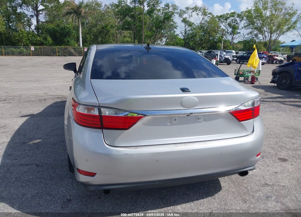 2015 LEXUS ES 350 VIN: JTHBK1GG8F2205993