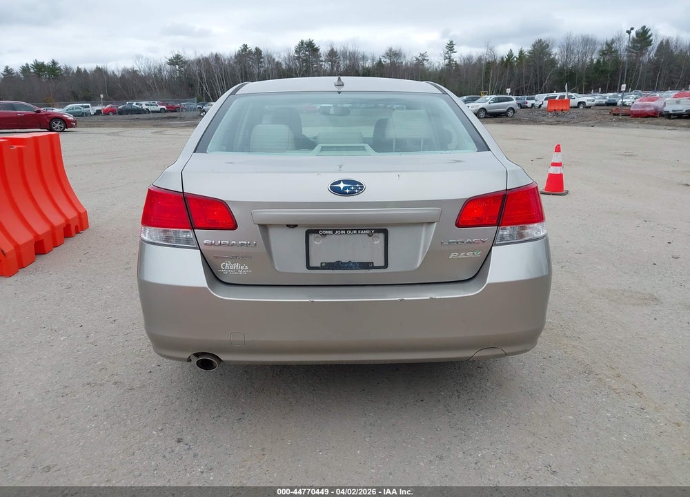 2014 SUBARU LEGACY 2.5I LIMITED VIN: 4S3BMBL61E3005982