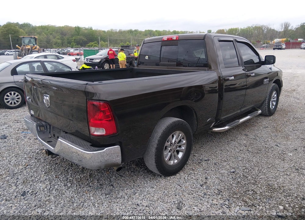2013 RAM 1500 SLT VIN: 1C6RR6GG6DS674402