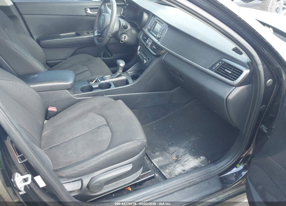 2016 KIA OPTIMA LX VIN: 5XXGT4L33GG092877