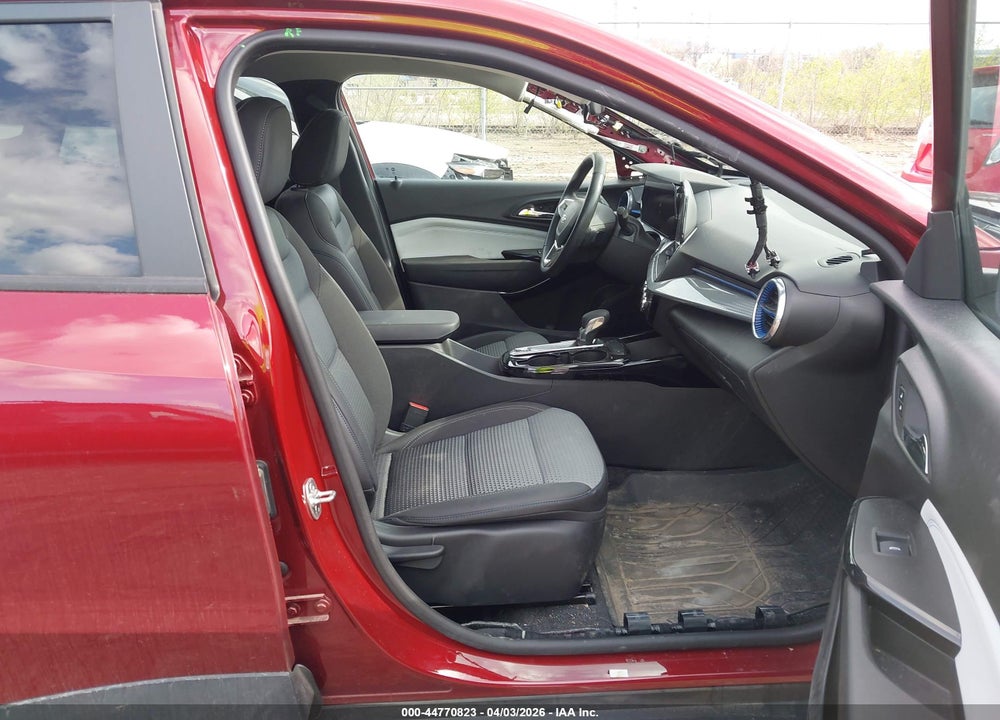 2024 CHEVROLET TRAX FWD LT VIN: KL77LHE29RC239957