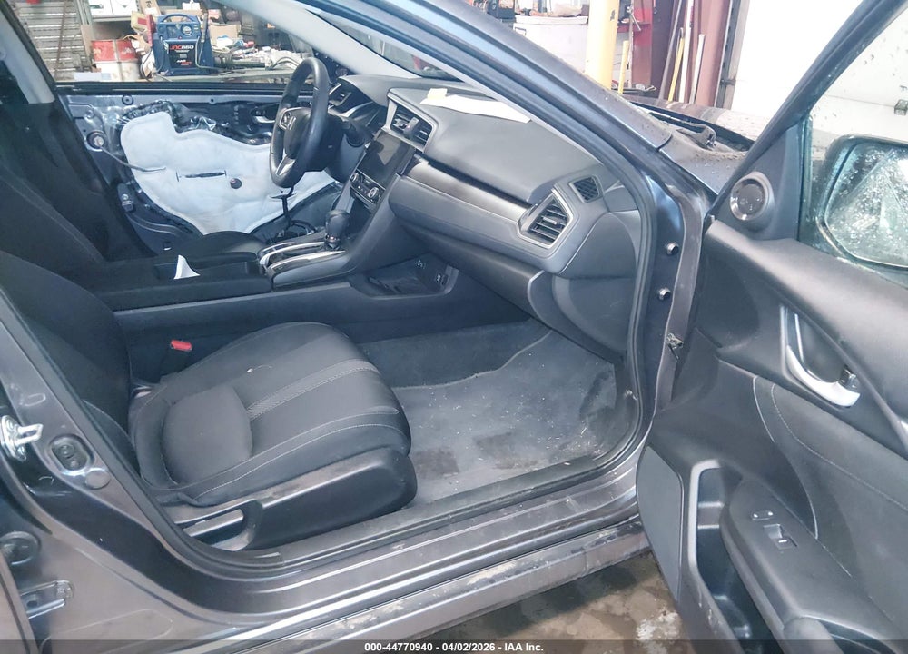 2018 HONDA CIVIC SEDAN VIN: 19XFC2F71JE205093