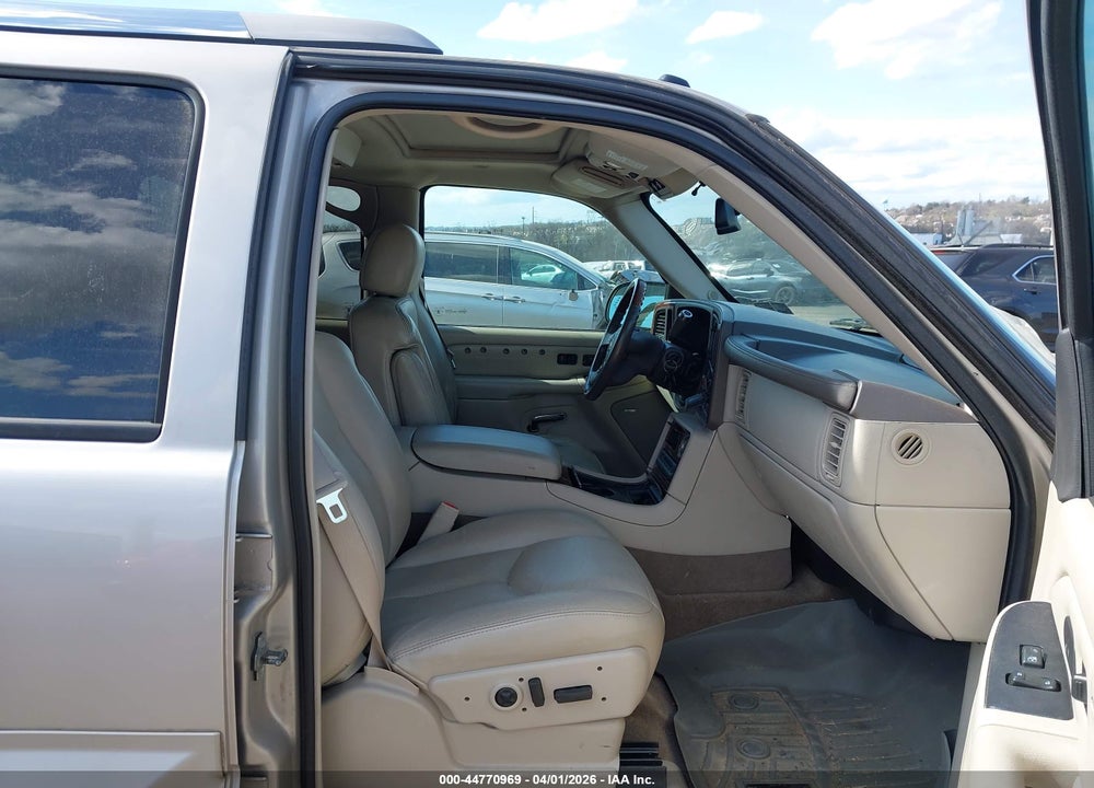 2005 CADILLAC ESCALADE ESV STANDARD VIN: 3GYFK66N75G107795